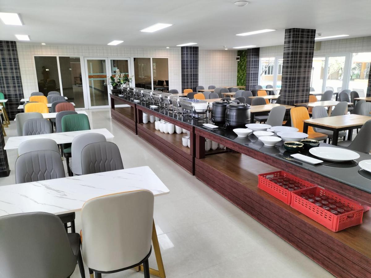 H2Do Hotel Ban Khlong Sanam Phli Ngoại thất bức ảnh