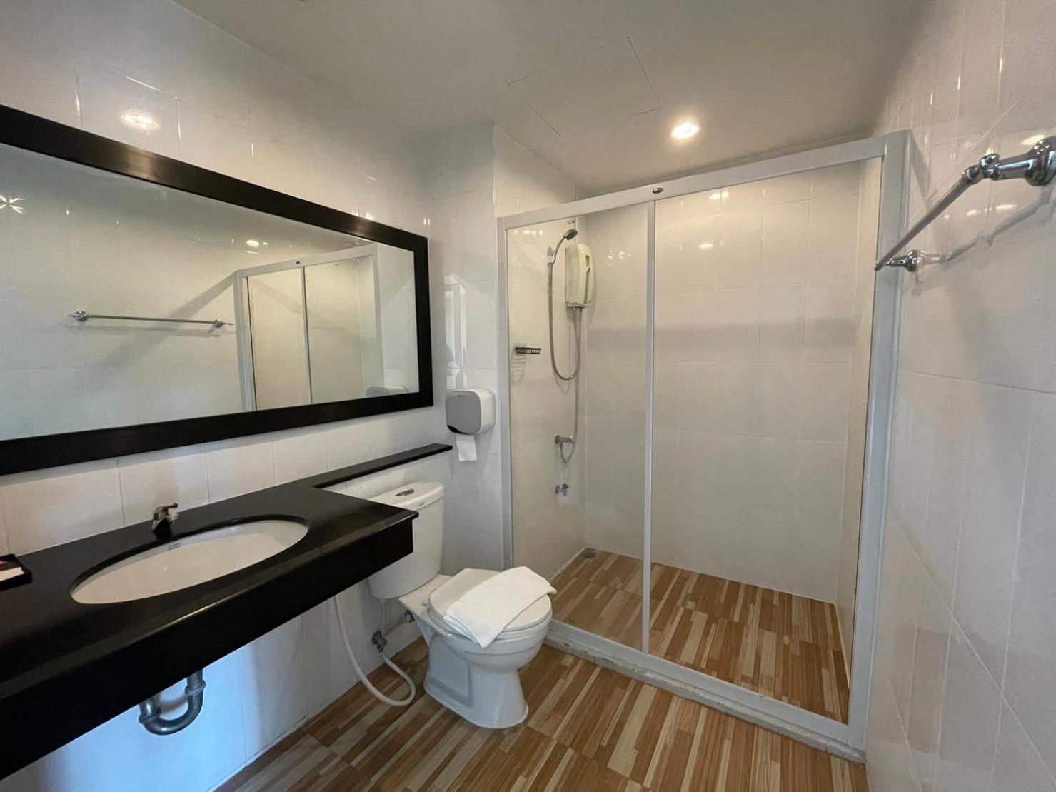 H2Do Hotel Ban Khlong Sanam Phli Ngoại thất bức ảnh